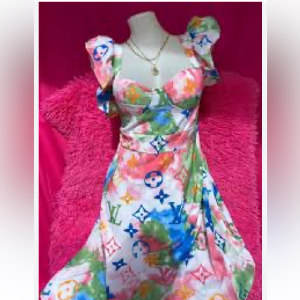 Beautiful Multicolor TieDye Print FlutterSleeve- A-Line Dress NWT-SzS😍-Coquette